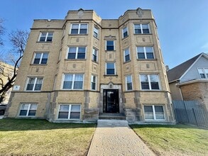 Building Photo - 1937 W Granville Ave