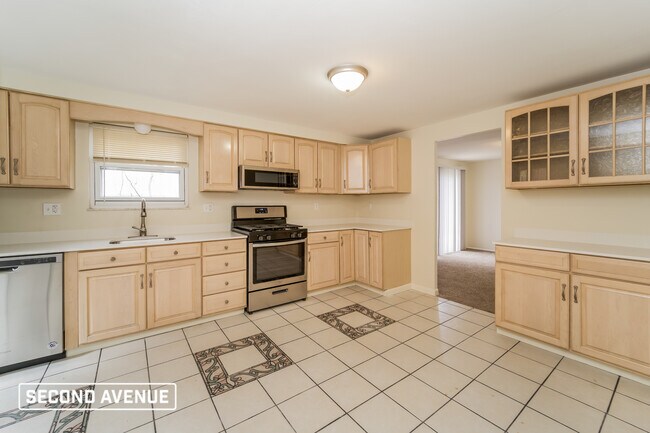 Building Photo - 182 Shackelford Dr