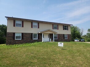 Building Photo - 1129 Primrose Ct