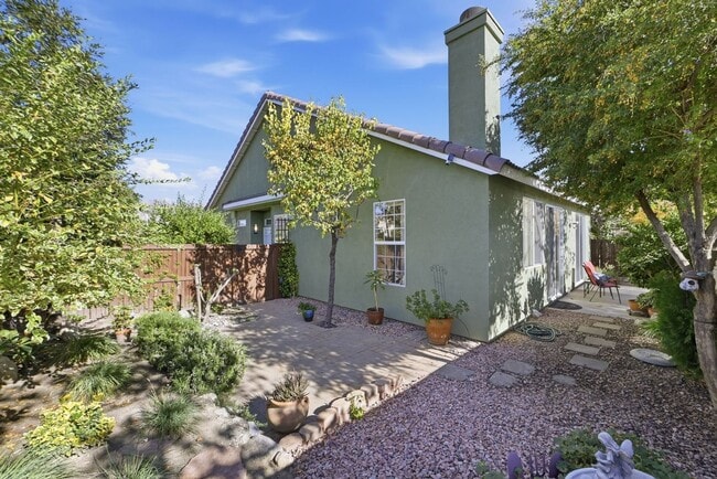 Foto del edificio - 720 Cam De Oro