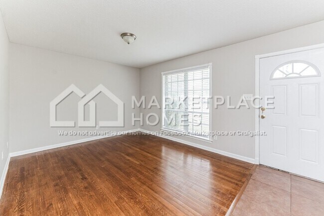 Building Photo - 4936 Chuck Ave