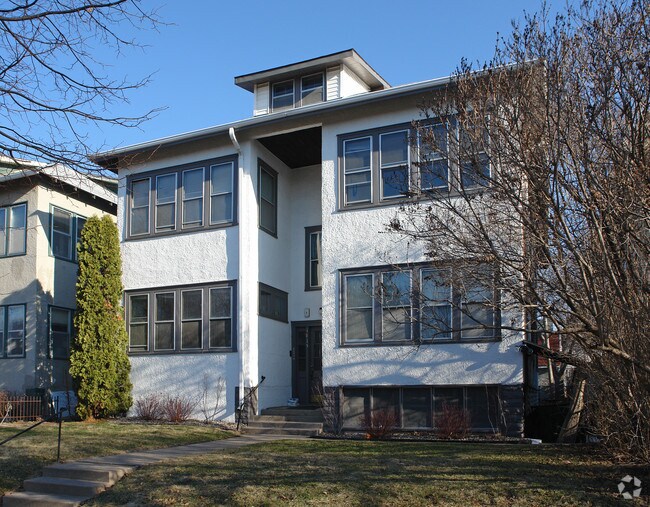 Building Photo - 1815 Ashland Ave