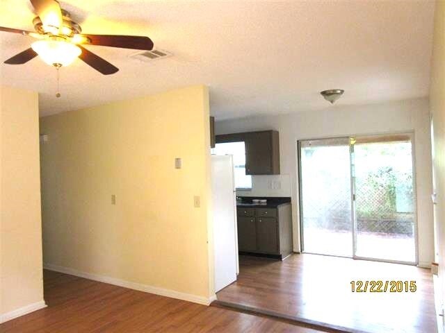 Foto del edificio - 40 Lovett St