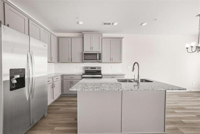 Foto del edificio - 1328 Riverstone Rd