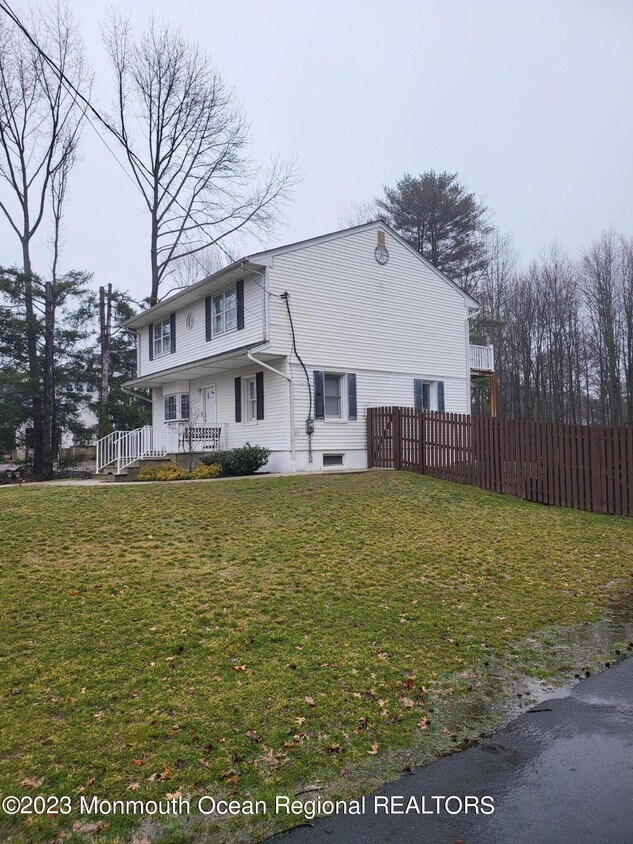 Primary Photo - 107 Gordons Corner Rd