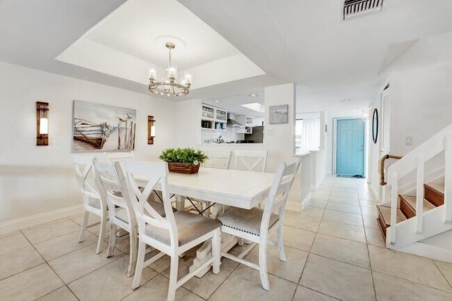 Foto del edificio - 716 NE 20th Ln