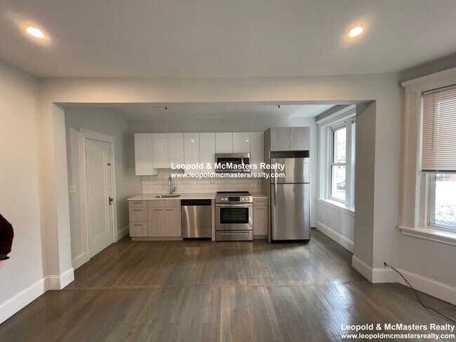 Foto del edificio - 15 Park Dr