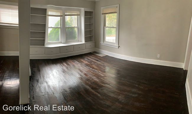 Building Photo - 3 br, 1.5 bath House - 1488 Sheffield Road