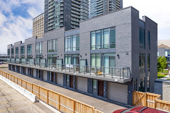 Building Photo - 20-44 Sonic Way