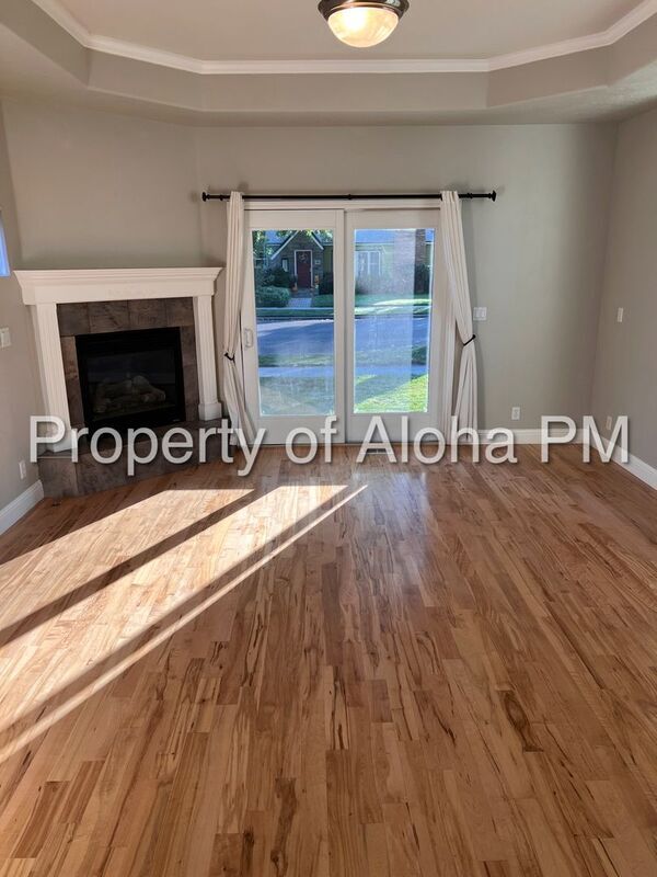 Building Photo - 1617 S Colorado Ave