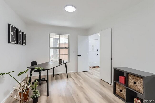 Foto del edificio - 12172 Bannock Cir