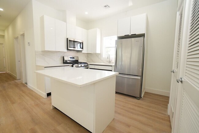 Foto del edificio - 776 Bergen St