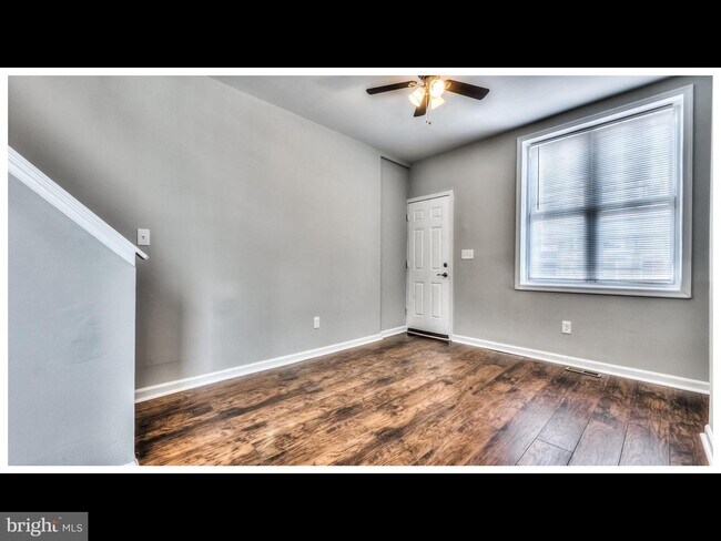 Building Photo - 200 N Rose St