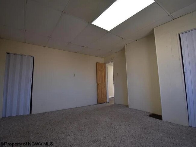 Foto del edificio - 665 Price St