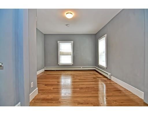 Building Photo - 14 Parkman St