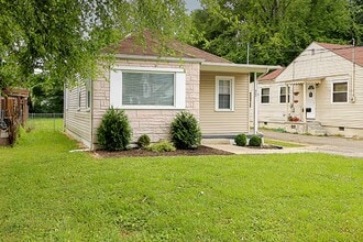 Building Photo - 502 Inverness Ave