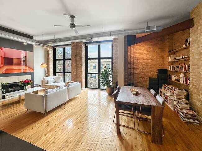 Foto del edificio - 1635 W Belmont Ave