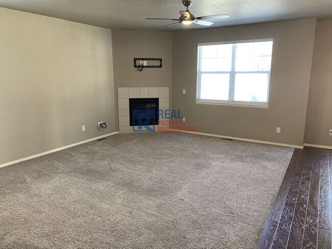 Foto del edificio - 4854 S Sicily St