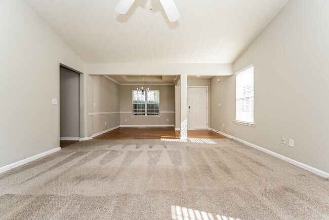 Foto del edificio - 1855 Neighborhood Walk