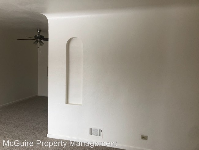 Building Photo - 2 br, 1 bath House - 1567 Tamarac Street