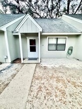 Building Photo - 310 Cedar Ave N