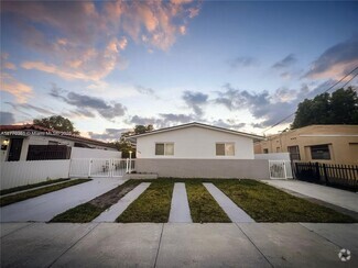 Building Photo - 3346 NW 17th St