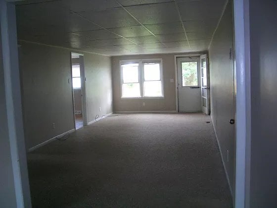 Building Photo - 7574 Lakeport Rd