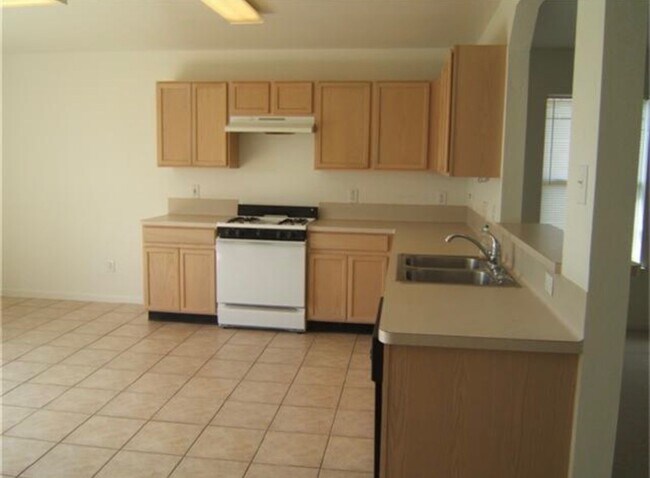 Foto del edificio - 3120 Wild Turkey Ln