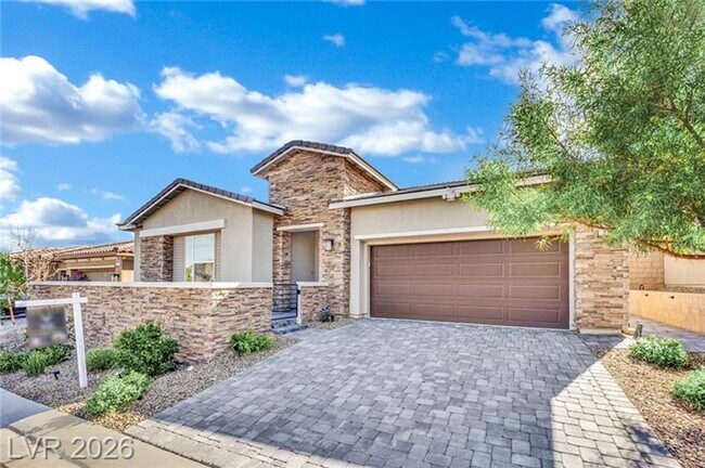Foto del edificio - Gorgeous 4 bedroom in Sky Hills Providence Community!!!