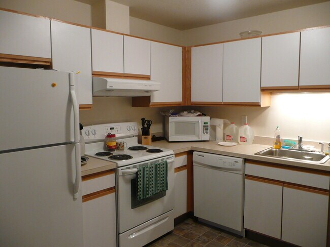 Building Photo - 2513 N Rosa Parks Way