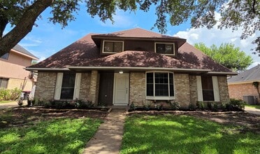 Building Photo - 14718 Earlswood Dr