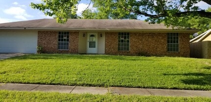 Building Photo - 3402 Tara Ln