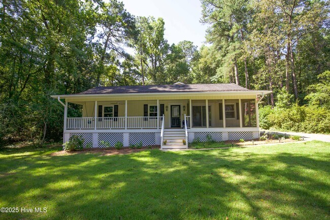 Building Photo - 970 Thrush Dr