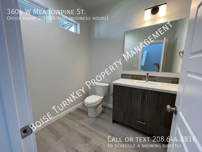 Building Photo - 3604 W Meadowpine St
