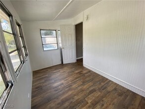 Building Photo - 4900 Tice St