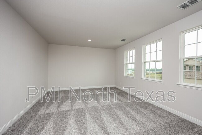 Building Photo - 3006 Camilli Cv