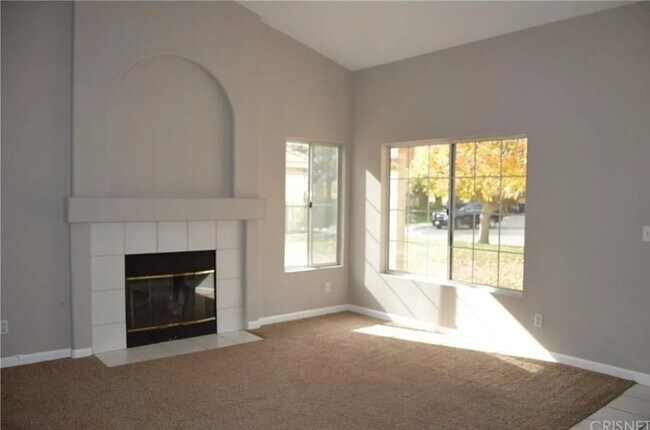 Building Photo - 42810 Fanchon Ave