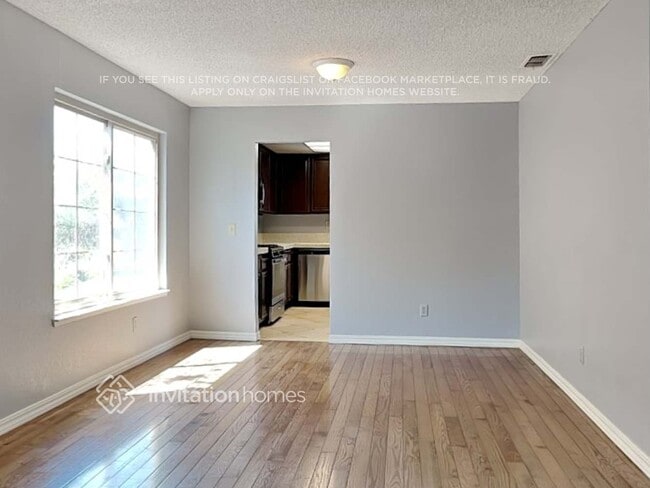 Building Photo - 143 Smokey Hills Dr