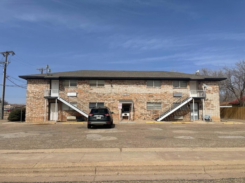 1310 54th St, Lubbock, TX 79412 Room for Rent in Lubbock, TX