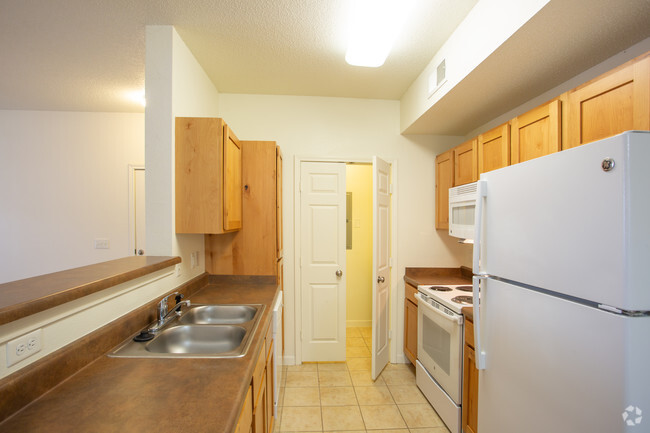 Kitchen - Broadstone Villas