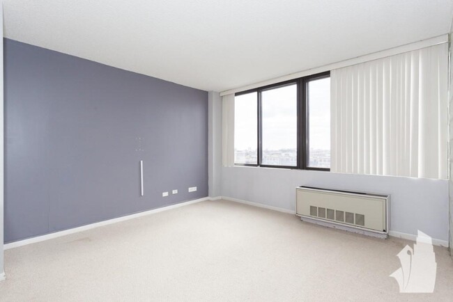 Foto del edificio - 1 bedroom in Chicago IL 60614