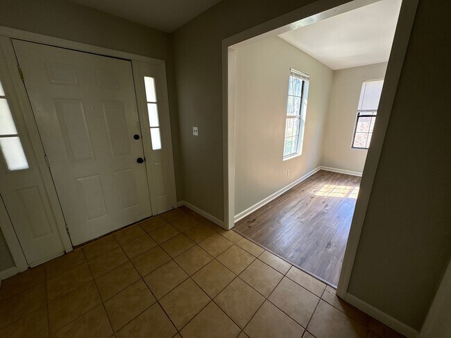 Foto del edificio - 2737 Royal St