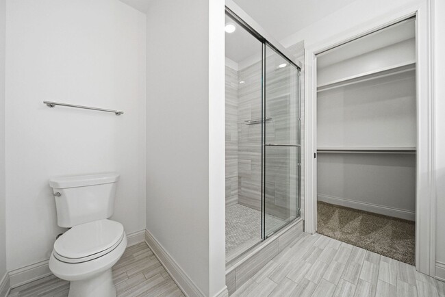 Interior Photo - Hubbard Park Place