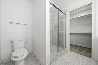 Interior Photo - Hubbard Park Place