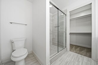 Interior Photo - Hubbard Park Place