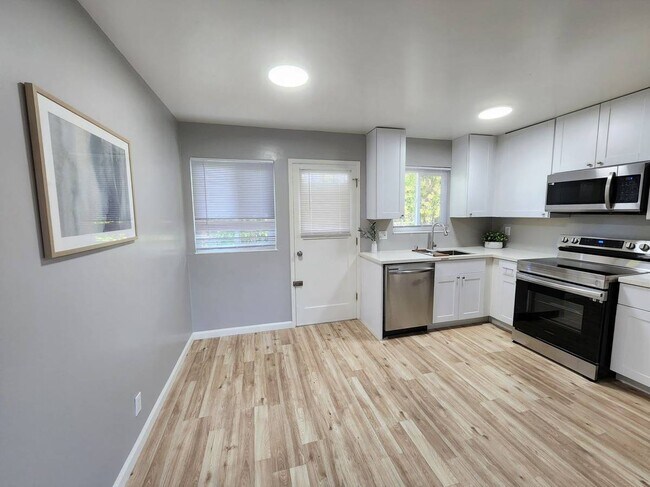 Foto del edificio - 22252 N 6th St