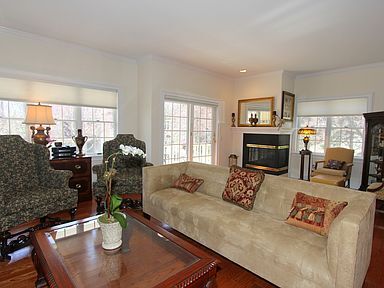 Building Photo - 12 Alder Way