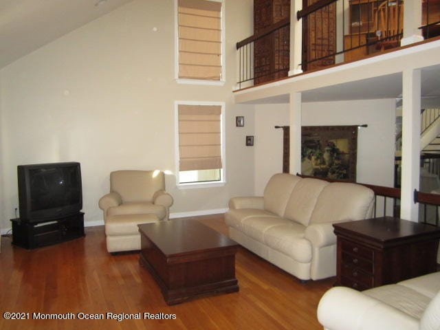 Building Photo - 101 Cotswold Cir