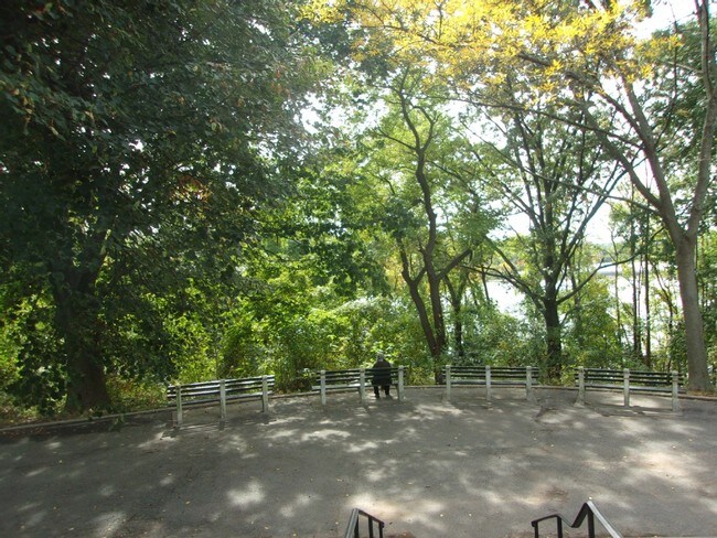 Foto del edificio - 145 Corson Ave