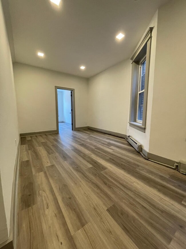 83 Bostwick Ave 3 - 76 Bostwick Ave